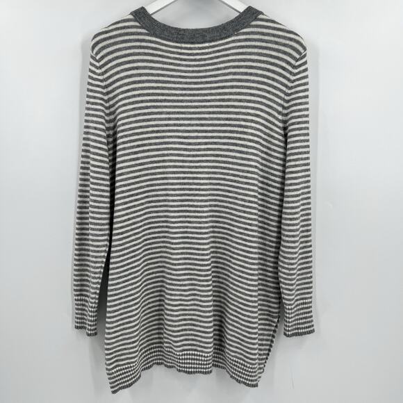 By Anthropologie Serena Striped Button V-Neck Gray Cream Knit Sweater Size Large - Picture 6 of 11